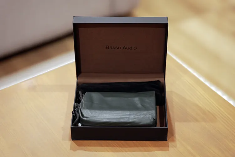 iBasso D17 Atheris unboxing