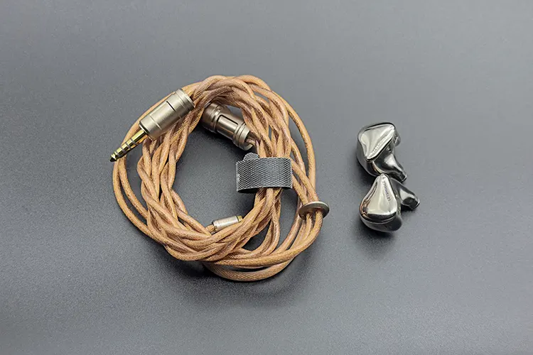 Effect Audio Horizon Series Code 23 MKII with LETSHUOER Cadenza 12 2024 IEM