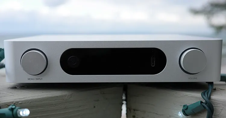 FiiO BR15 R2R front panel