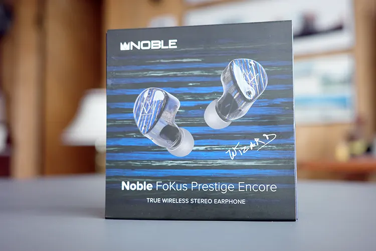Noble FoKus Prestige Encore box