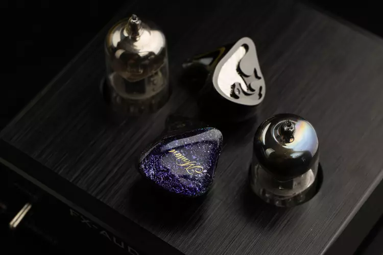 QoA Martini IEM beside LETSHUOER Mystic 8 IEM