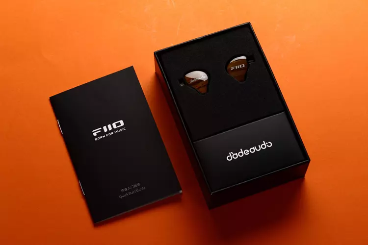FiiO JH13 unboxing