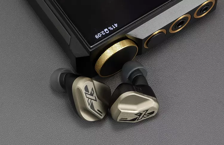 FiiO M27 beside Vision Ears VE10 ear shells