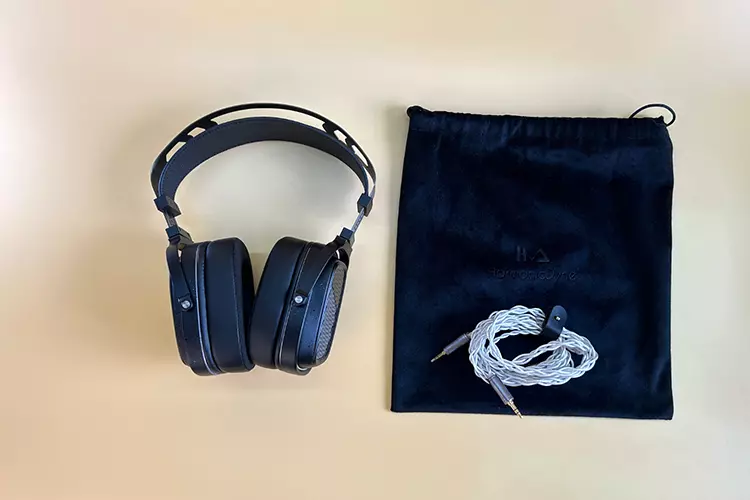 HarmonicDyne Romantic accessories