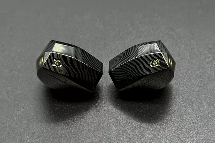 Campfire Audio Andromeda 10 main shells