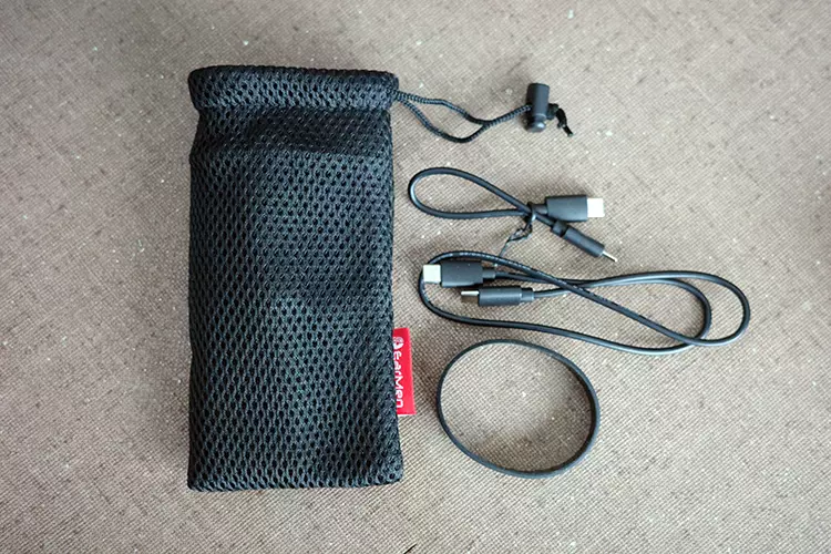 EarMen L-Amp MK2 accessories