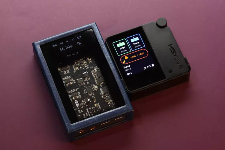 HiBy W4 beside the MUSE HiFi M5 portable dac amp