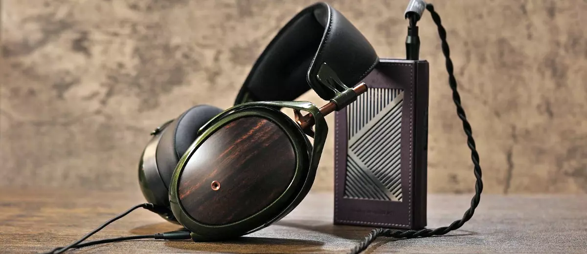 Meze Audio Strada Review featured image