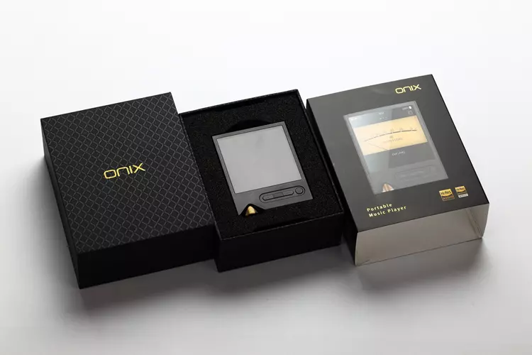 ONIX XM2 unboxing