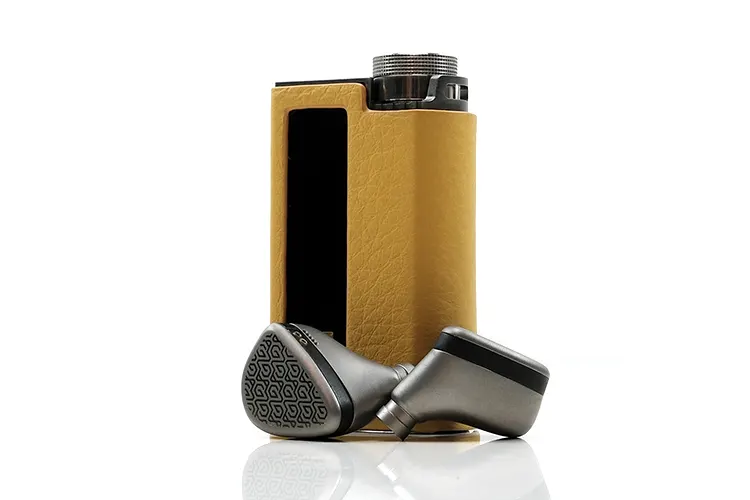 PMG Audio Apx ME beside iBasso Nunchaku dongle DAC