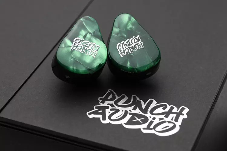 Punch Audio Portazo faceplates
