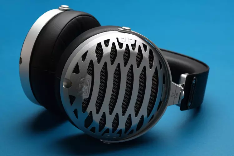 TANGZU OX Demon King facing forward