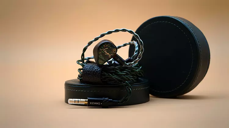 XENNS Mangird Tea Pro SE stock cable