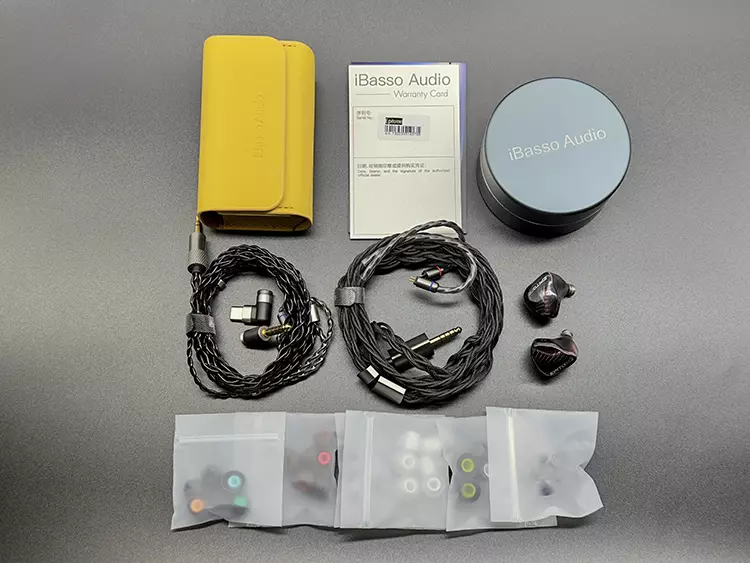 iBasso EPITOME accessories
