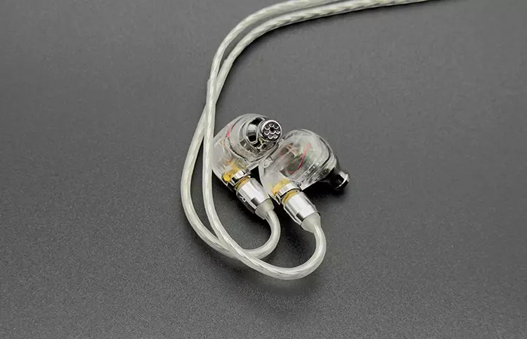 Campfire Audio Iris connected to cable