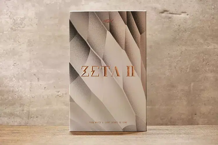 HiBy Zeta II box folded up