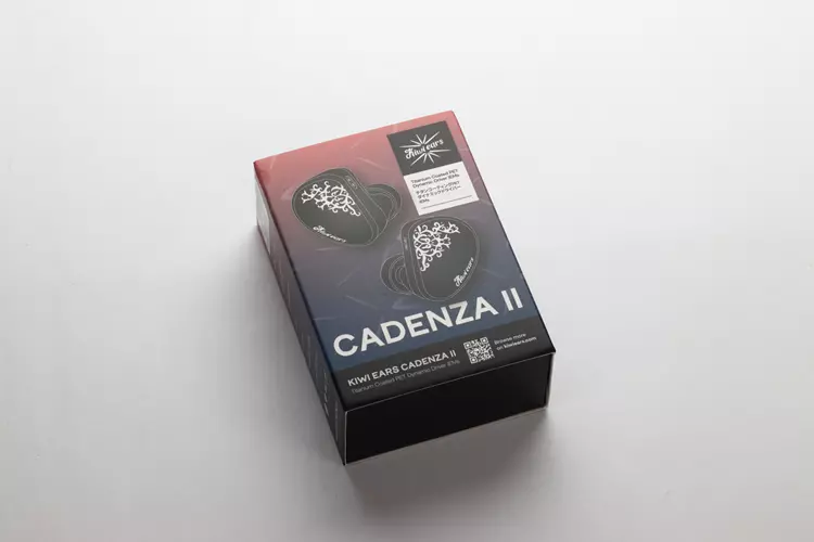 Kiwi Ears Cadenza II box