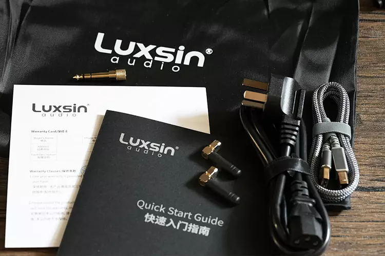 Luxsin X8 accessories