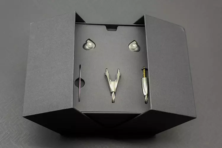 Meze Audio ASTRU unboxing