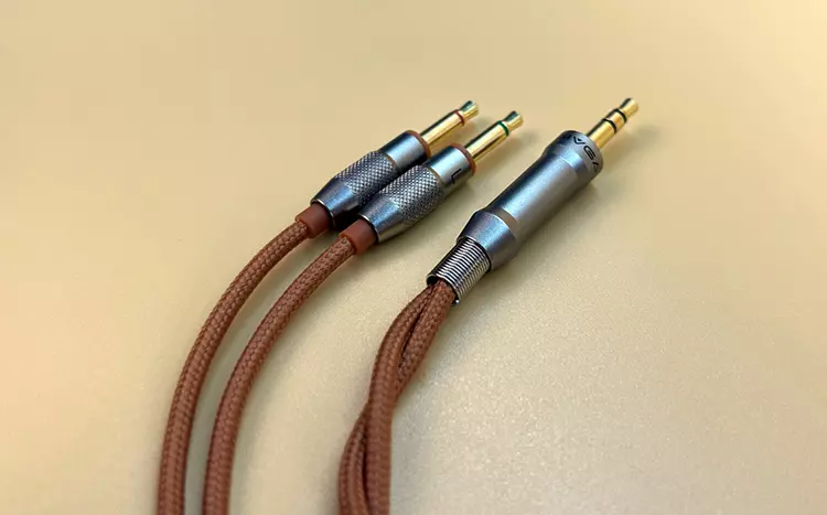 SIVGA SV021 PRO stock cable plugs