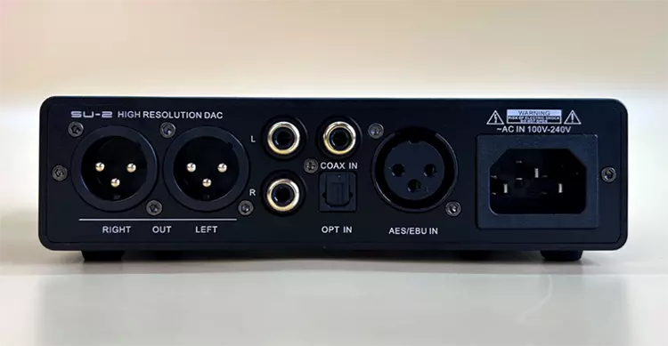 SMSL SU-2 rear panel