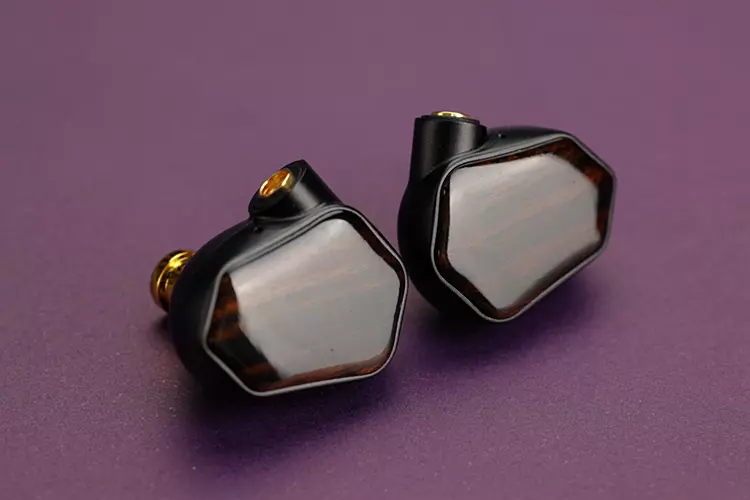 TinHiFi T7 face plates