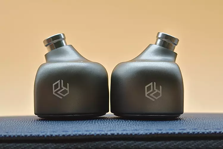 Yanyin Baker nozzles