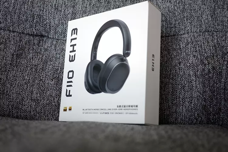 FiiO EH13 box