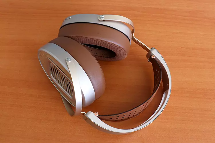 HIFIMAN HE1000 WiFi headphones on their side