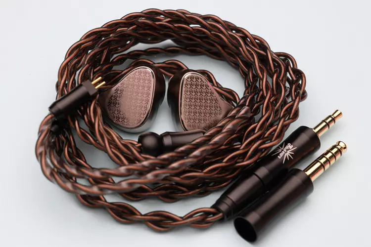 Kiwi Ears Halcyon stock cable