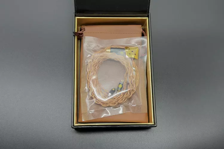 PLUSSOUND Copper Fusion Hybrid cable unboxing