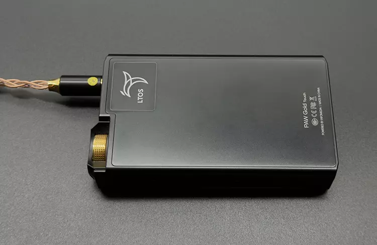 PLUSSOUND Copper Fusion Hybrid connected to a DAP