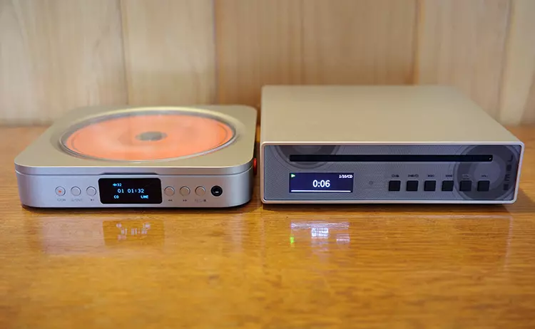 SMSL PL100PRO beside the Fosi Audio Merak