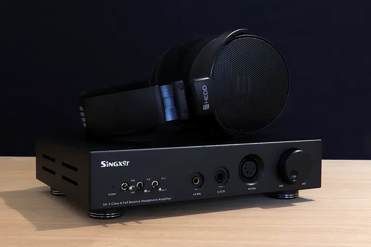 Singxer SA-2 with HEDD Audio HEDDphone D1 on top