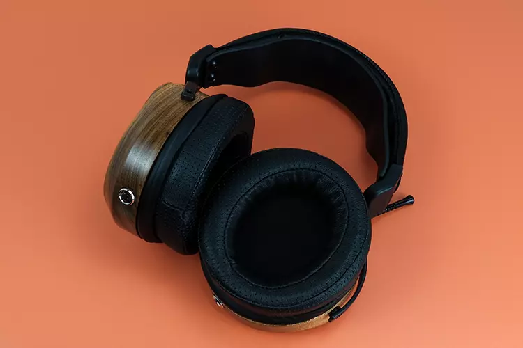 ZMF Headphones Tessidera headphones inside cups