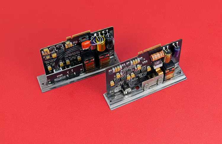 iBasso AMP18 beside AMP15 card both standing upright