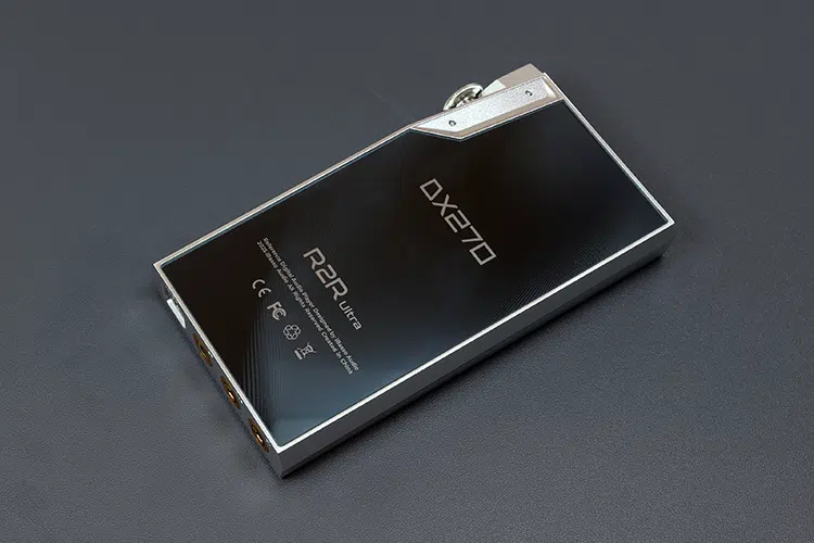 iBasso DX270 back panel
