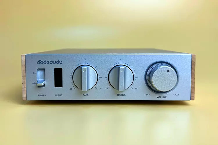 FiiO Jade Audio Level 1 front panel