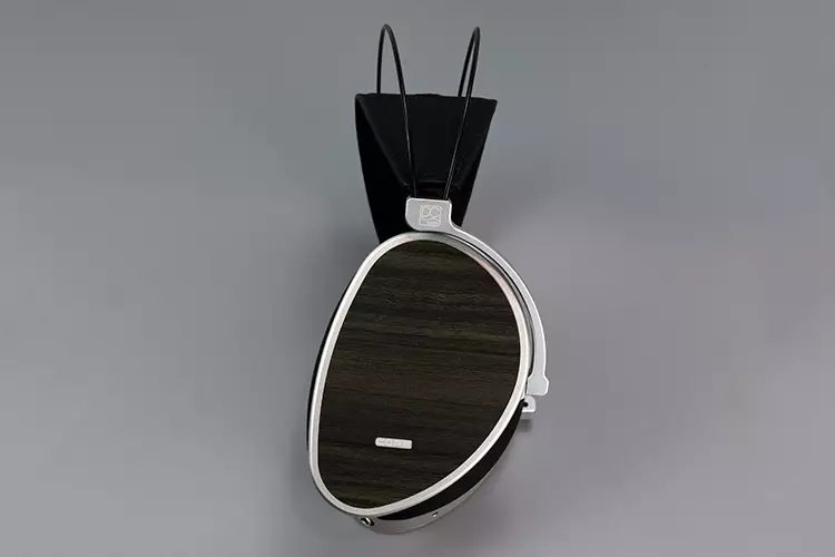 Dan Clark Audio AEON CORE headphones in vertical position