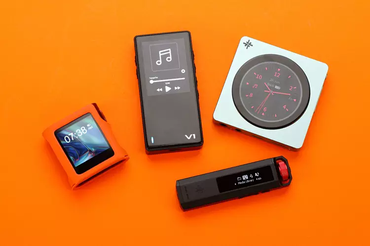 FiiO SNOWSKY ECHO NANO beside 3 other DAPs
