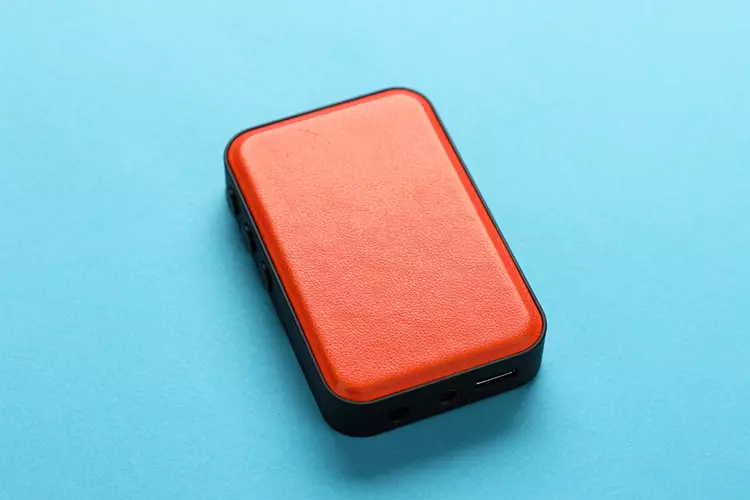 Fosi Audio MD3 leather back panel