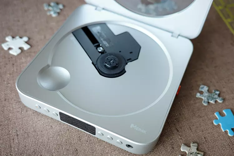 Fosi Audio Merak player lid open no cd
