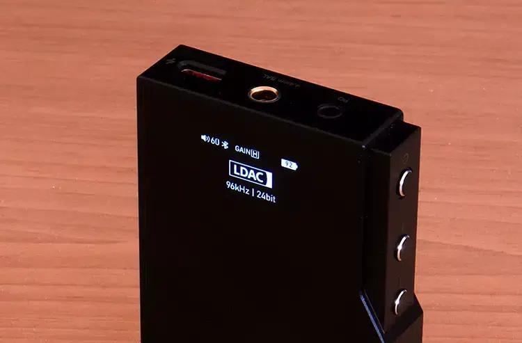 Questyle M18i Max amplification ports