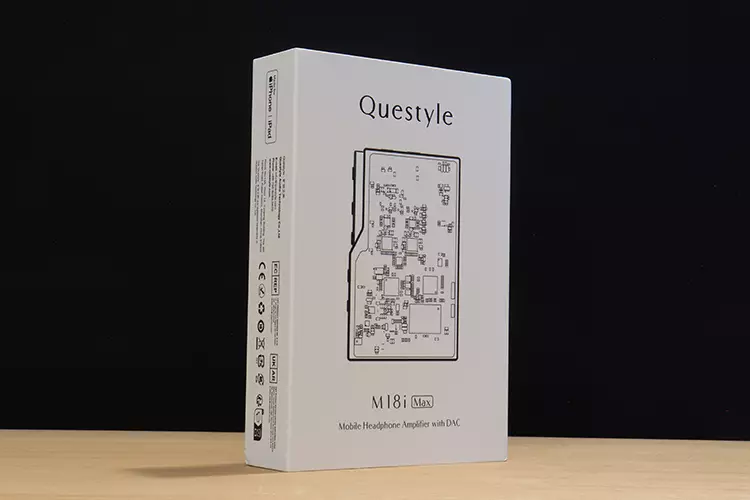 Questyle M18i Max box