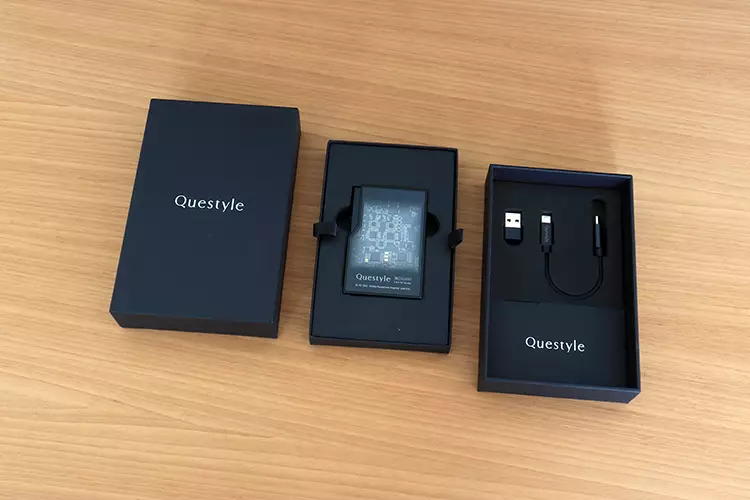 Questyle M18i Max unboxing