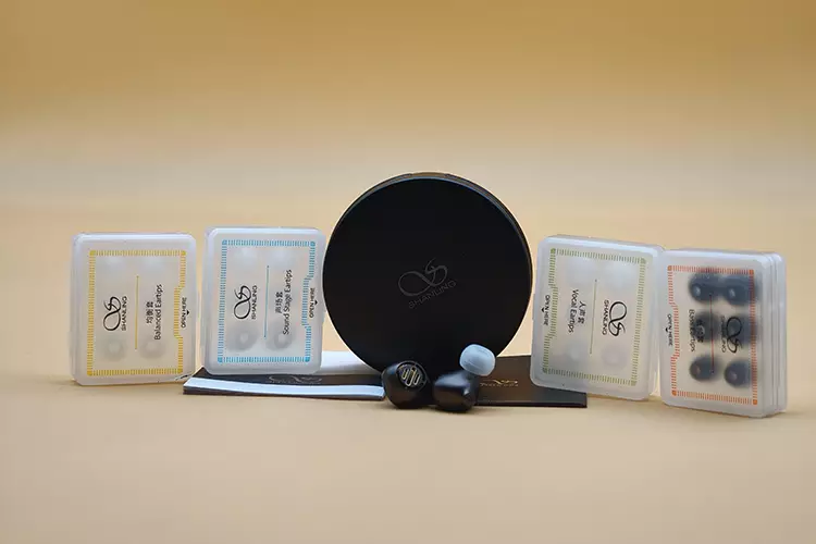 Shanling MG200 accessories