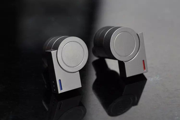 Softears EDGE faceplate