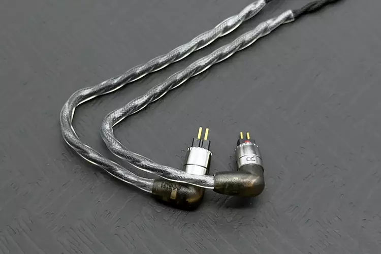 ddHiFi Eryx connector system