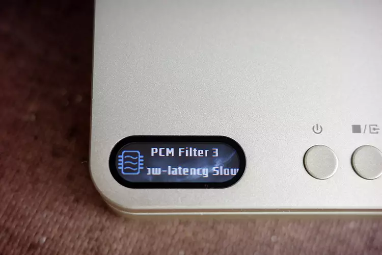 Shanling EC Play PCM filter LCD display