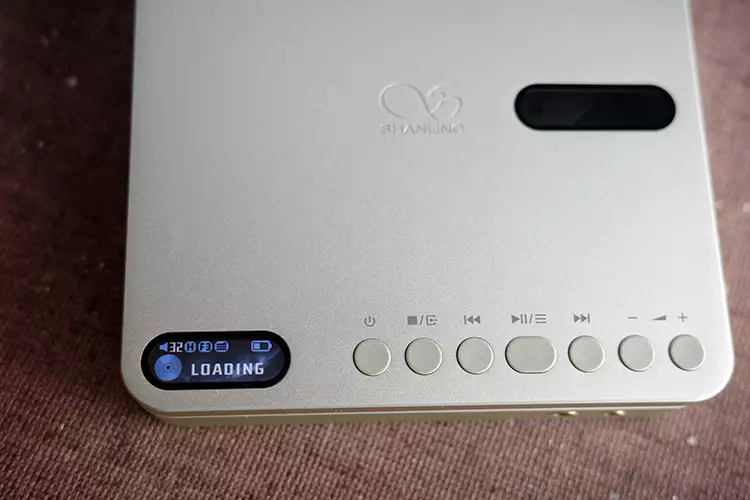 Shanling EC Play top panel controls